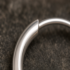 3 mm Small Hoop Earrings - 925 Sterling Silver - close-up detail - Tarashya Jewels