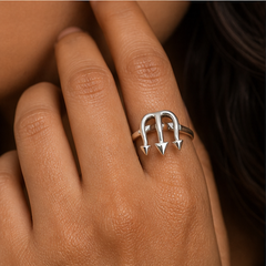 Trident Ring - 925 Sterling Silver - on-model detail - Tarashya Jewels