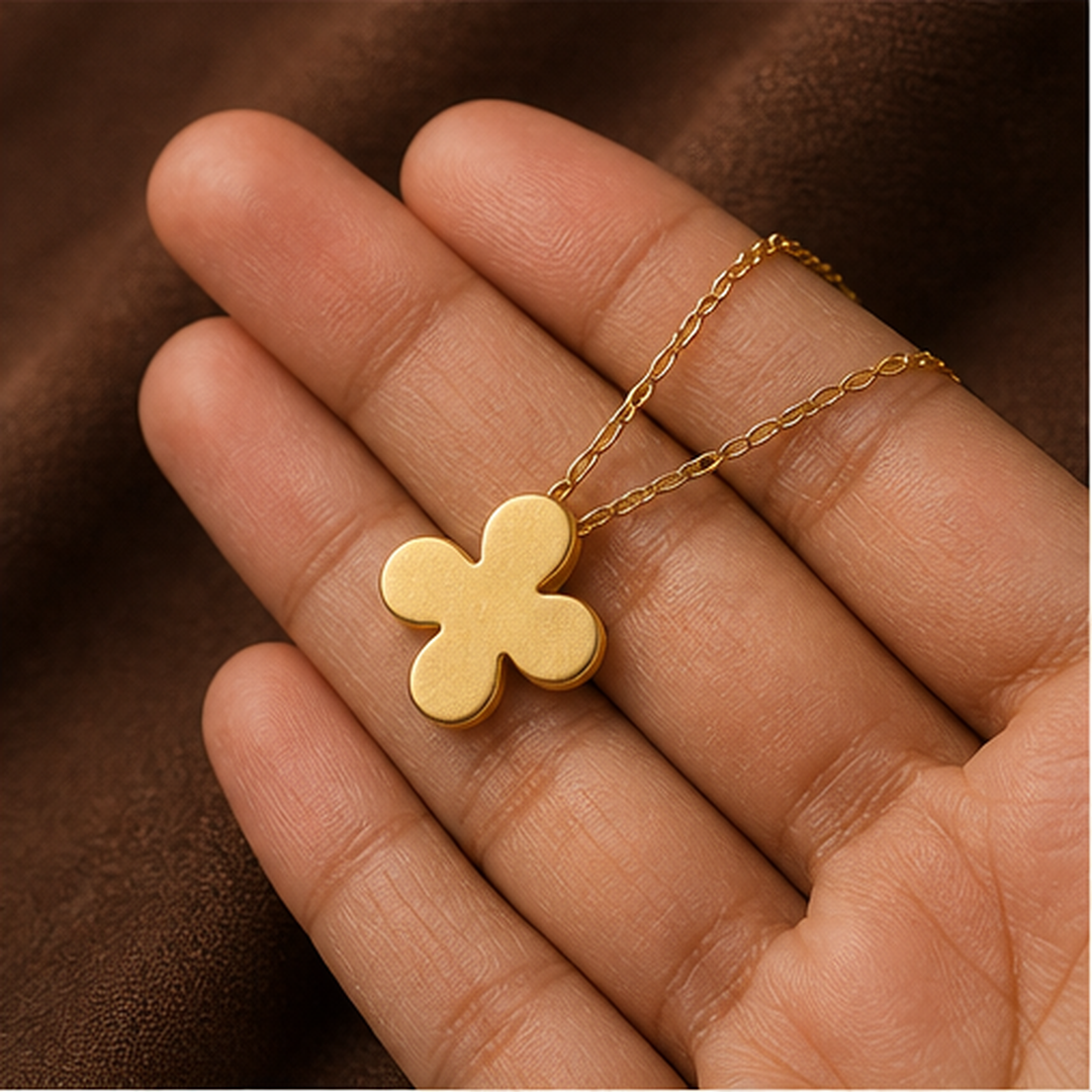 Four-Leaf Clover Necklace - Brass - hand-held scale view - Tarashya Jewels