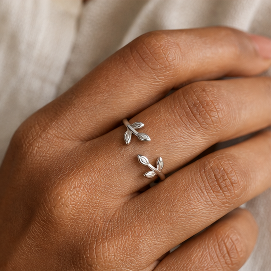 Adjustable Leaf Ring - 925 Sterling Silver - on-model detail - Tarashya Jewels