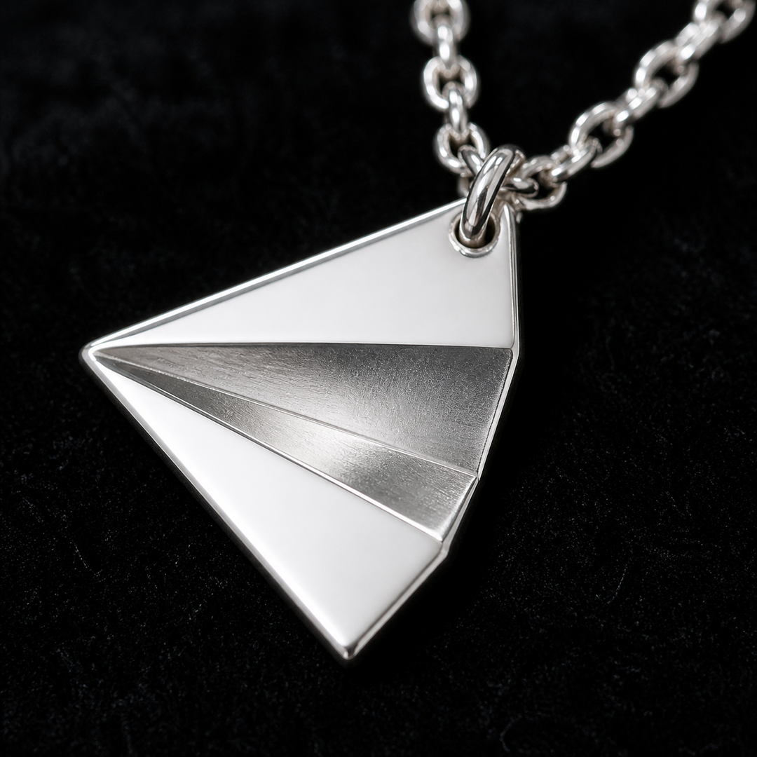 Aeroplane Necklace - 925 Sterling Silver - close-up detail - Tarashya Jewels